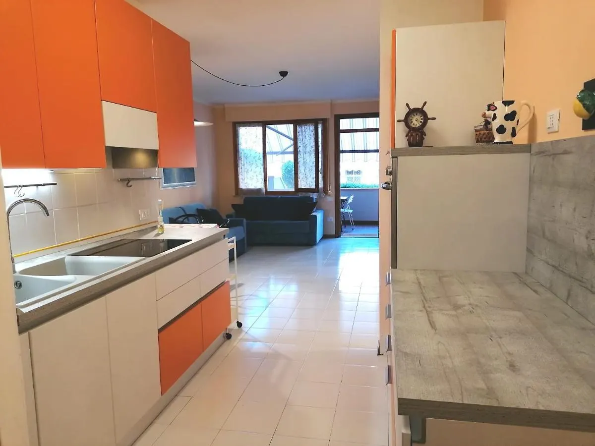 Appartamento Con 2 Terrazze Porto Azzurro A 300 Mt Dal Centro