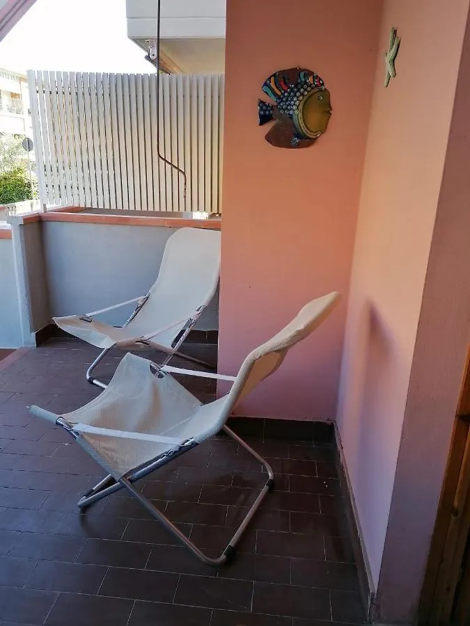 Appartamento Con 2 Terrazze Porto Azzurro A 300 Mt Dal Centro Apartment