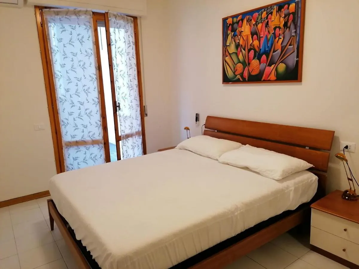 Appartamento Con 2 Terrazze Porto Azzurro A 300 Mt Dal Centro Apartment